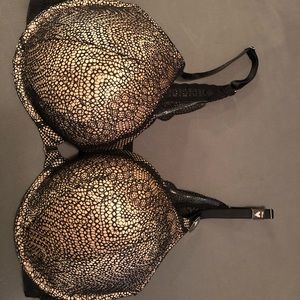 Victoria secret bombshell bra
